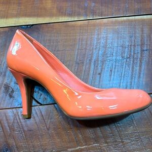 Gianni Bini Coral Stiletto heels Size 6
